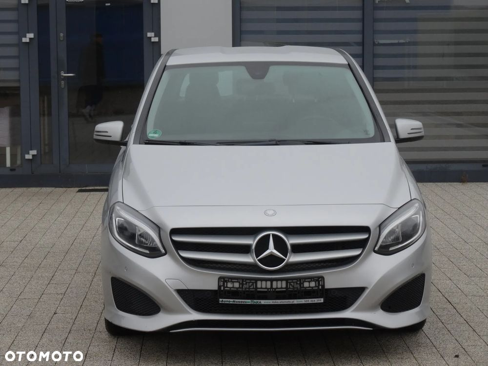Mercedes-Benz B-Class 2015 photo 4