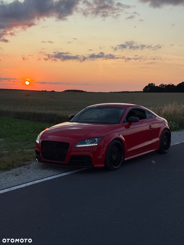Audi TT S Coupé - 16