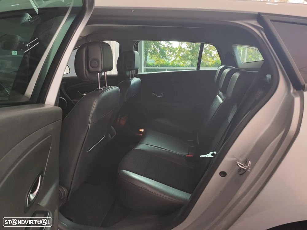 Renault Mégane Sport Tourer 1.5 dCi Luxe CO2 Champion - 38