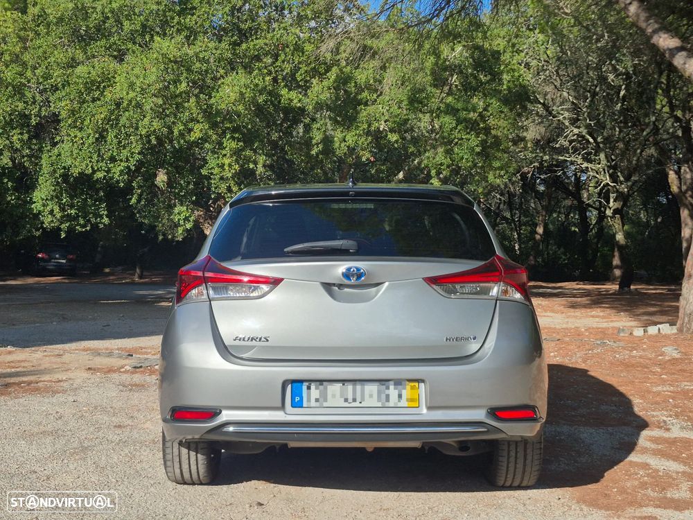 Toyota Auris 1.8 HSD Square Collection - 6