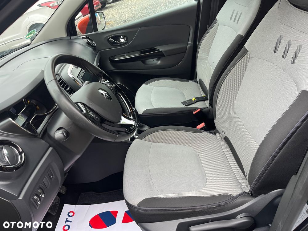 Renault Captur 1.2 TCe Helly Hansen EDC - 17
