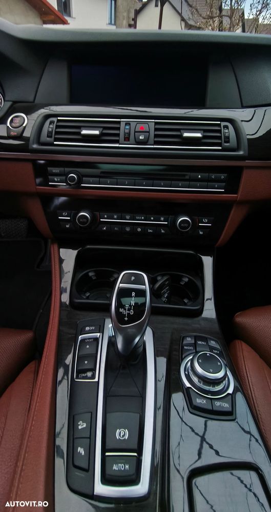 BMW Seria 5 535d xDrive Sport-Aut. - 10