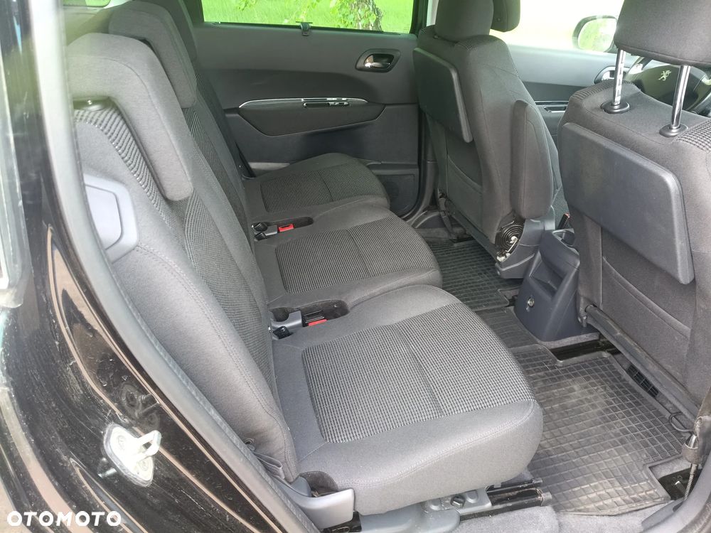 Peugeot 5008 1.6 HDi Style 7os - 6