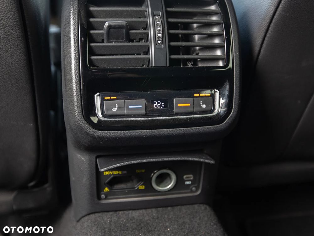 Volkswagen Arteon 2.0 TDI SCR 4Motion DSG R-Line - 21