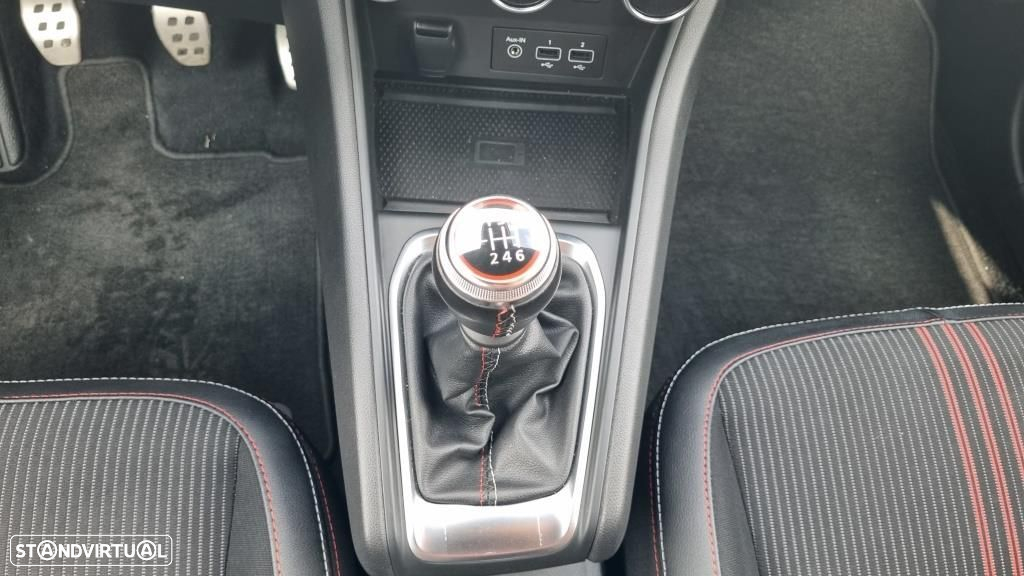 Renault Captur 1.0 TCe RS Line - 11