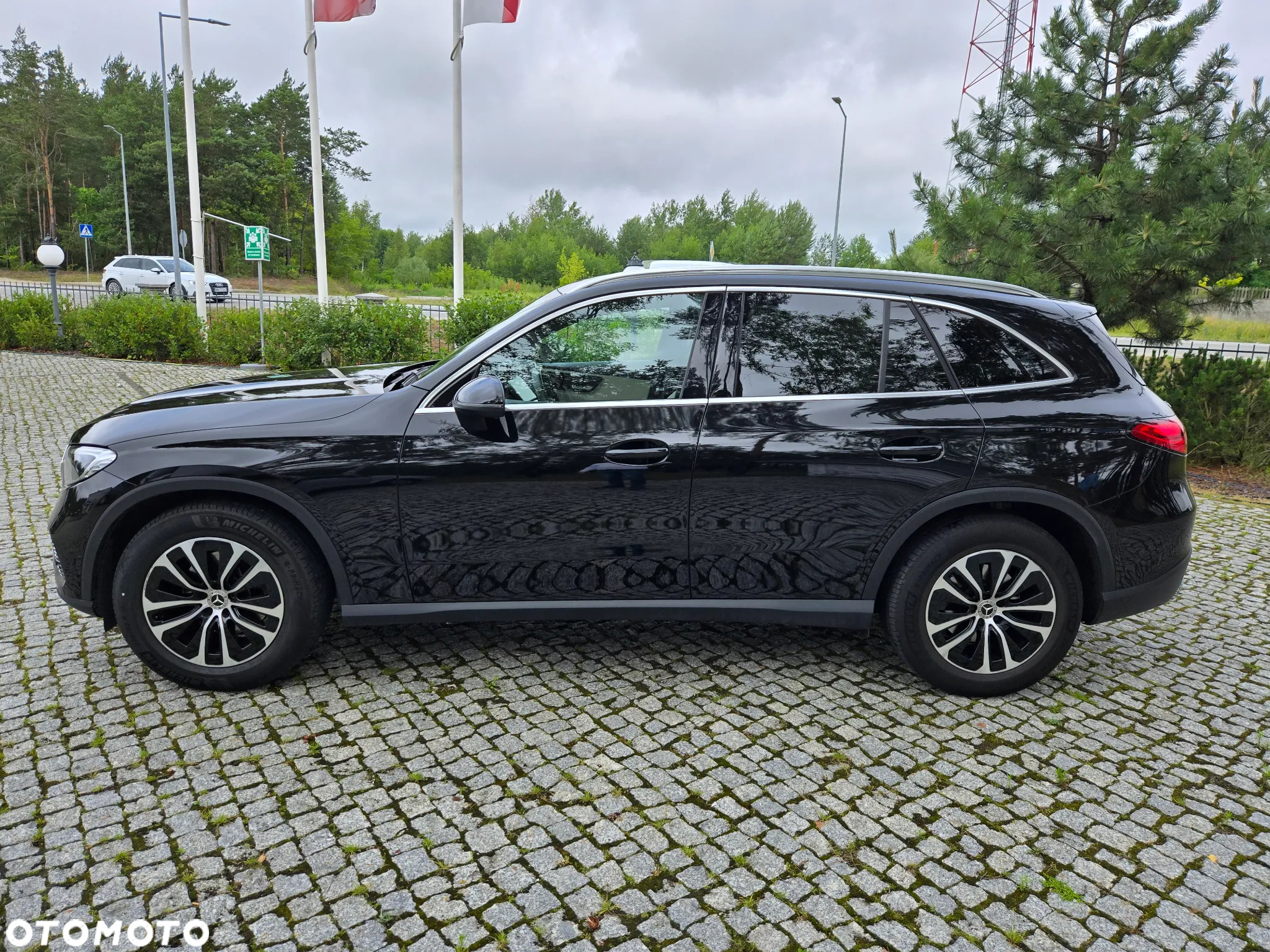 Mercedes-Benz GLC - 8