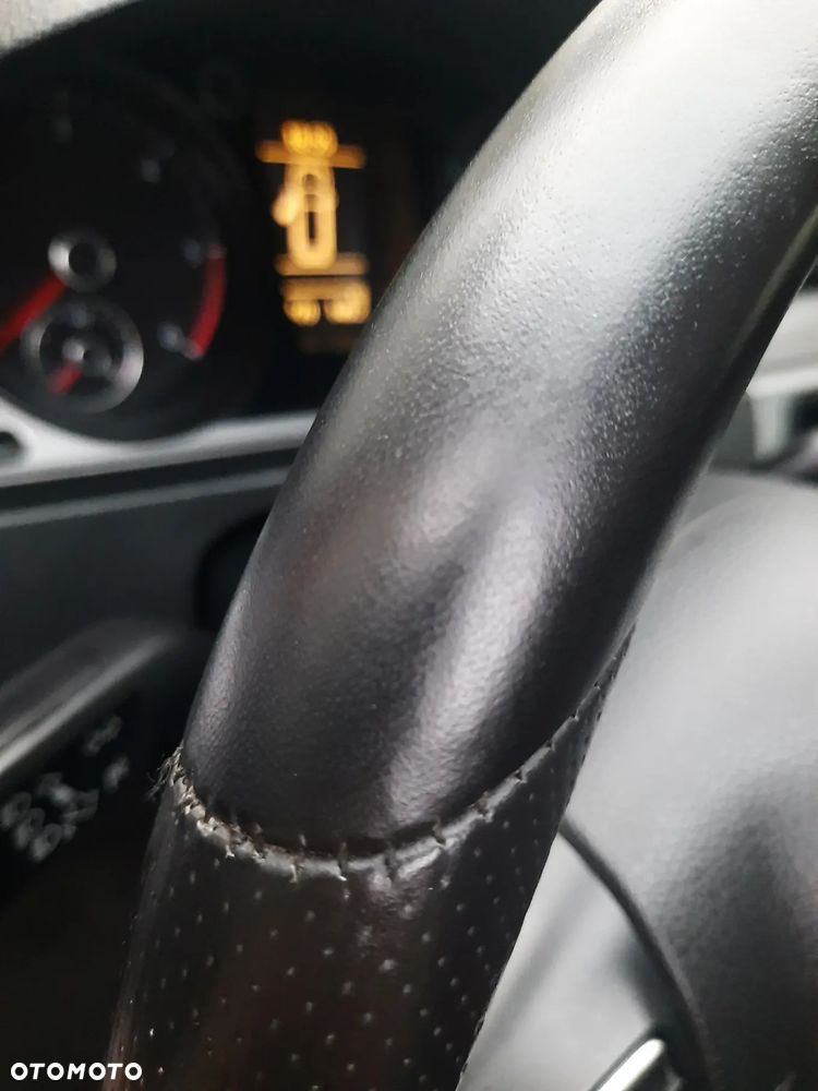 Volkswagen Passat Variant 1.6 TDI Perfectline - 25