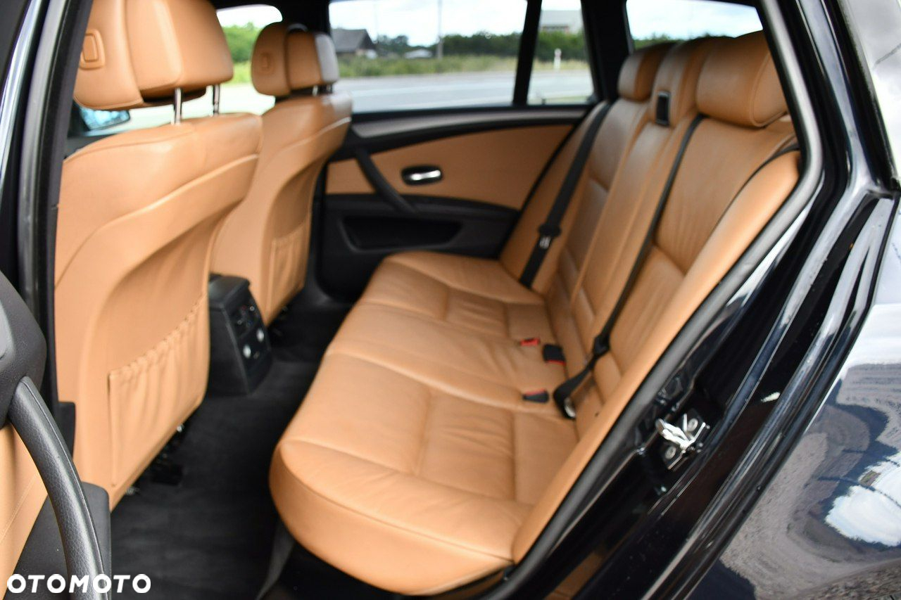 BMW Seria 5 - 26