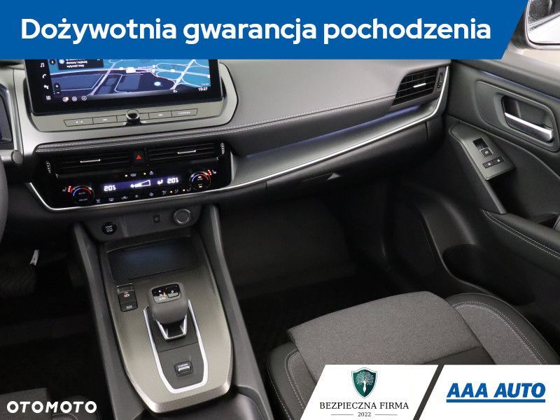 Nissan Qashqai - 10