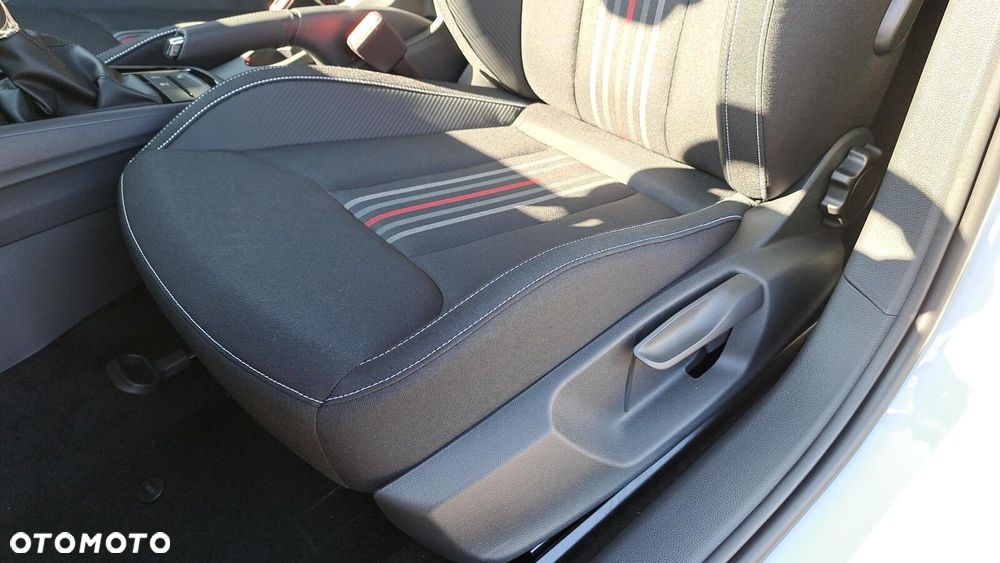 Skoda Kamiq 1.0 TSI Monte Carlo DSG - 23