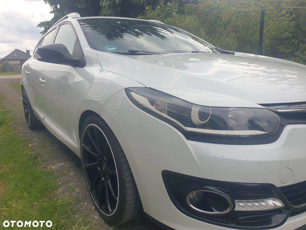 Renault Megane TCe 130 EDC Bose Edition - 11