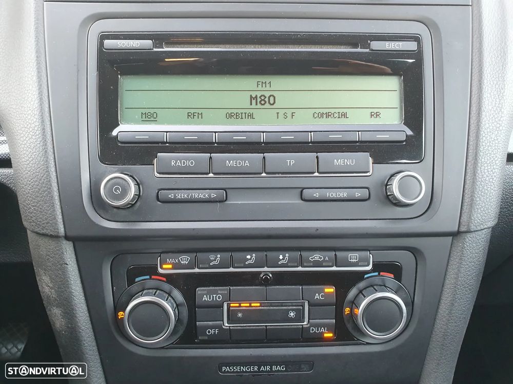 VW Golf 1.6 TDi Confortline - 17