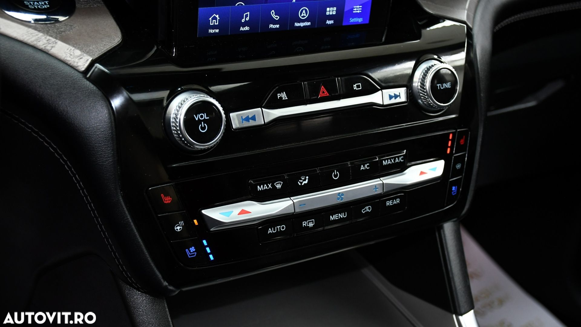 Ford Explorer 3.0 PHEV Platinum - 17