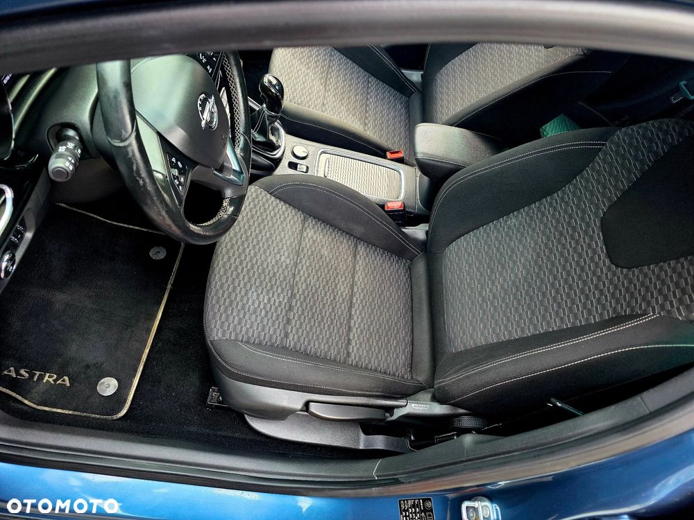 Opel Astra 1.4 T Elite S&S - 11