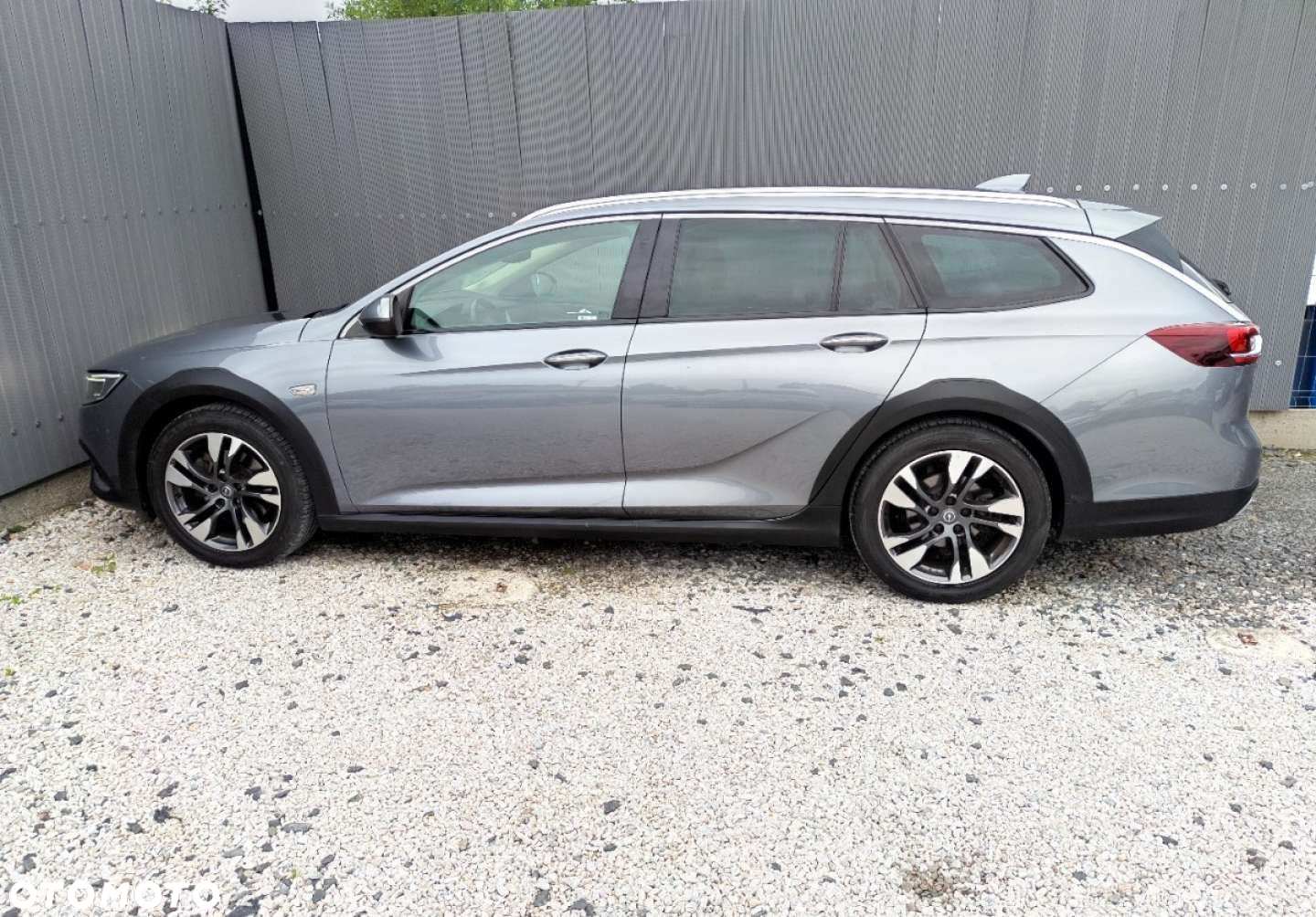 Opel Insignia Country Tourer 2.0 Diesel 4x4 Exclusive - 5