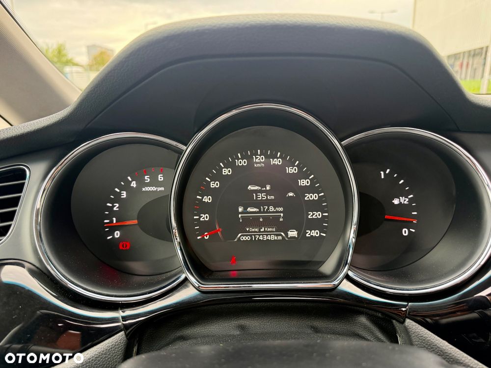 Kia Ceed 1.6 CRDi 128 Platinum Edition - 30