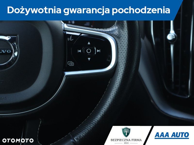 Volvo XC 60 - 23