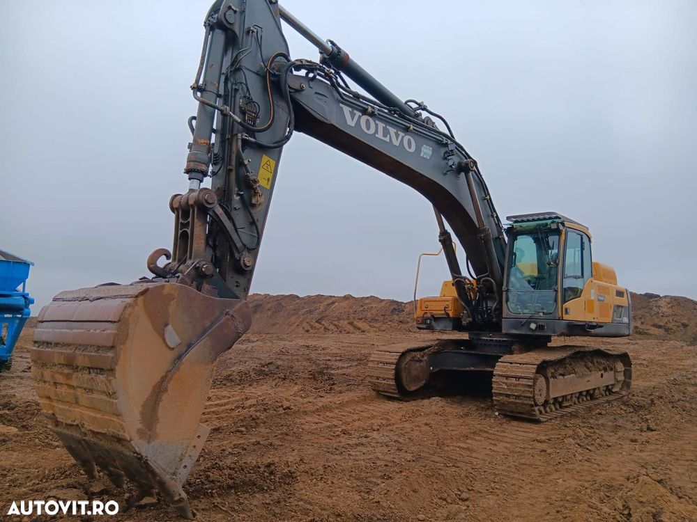 Volvo EC 380 DL Excavator pe șenile - 3