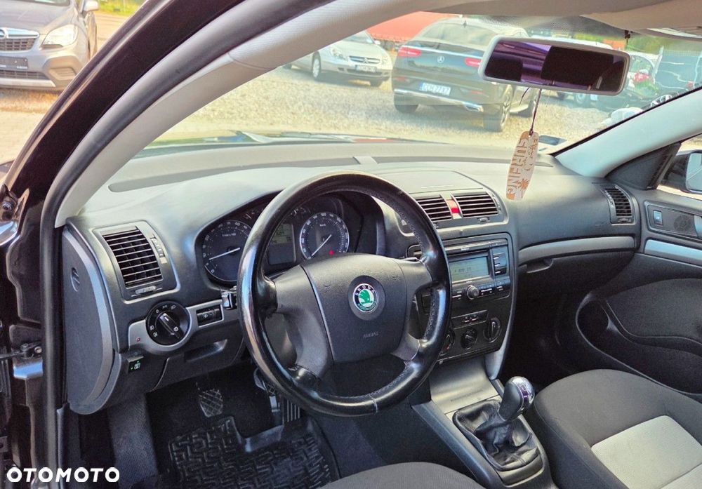 Skoda Octavia - 4