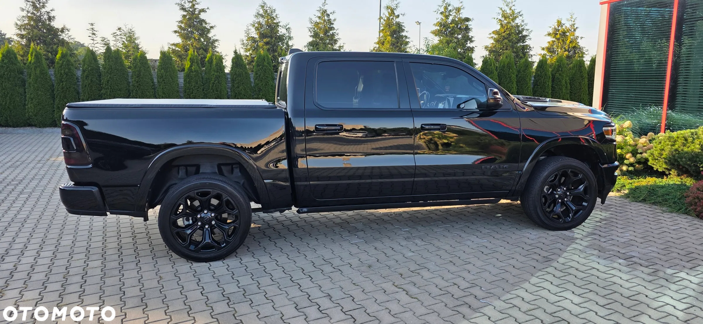 RAM 1500 5.7 Crew Cab Limited - 4