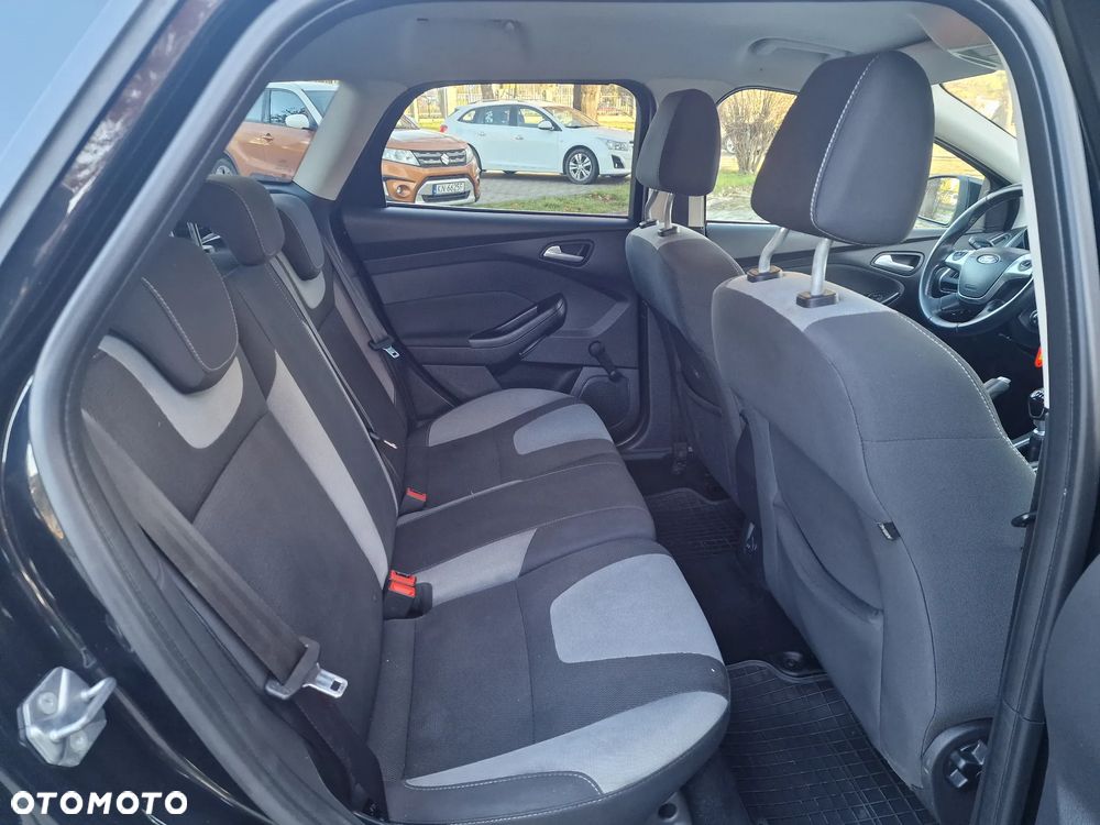 Ford Focus 1.6 TDCi DPF Start-Stopp-System Titanium - 17