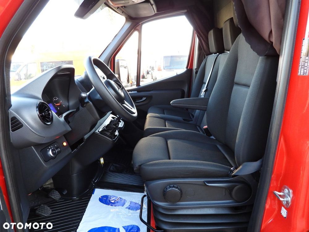 Mercedes-Benz SPRINTER 316 PLANDEKA WINDA 8 PALET WEBASTO TEMPOMAT KLIMATYZACJA  160KM - 30