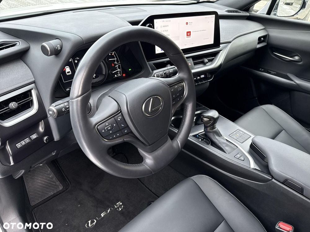 Lexus UX 250h GPF F Sport Design 2WD - 13