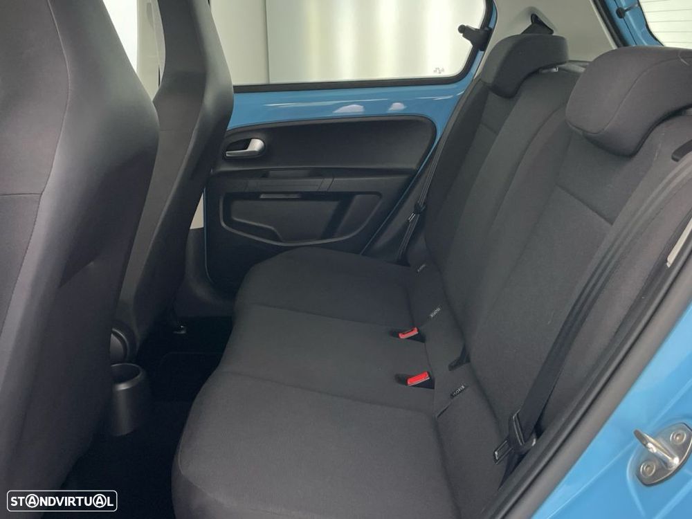 VW Up! 1.0 Move Auto - 12