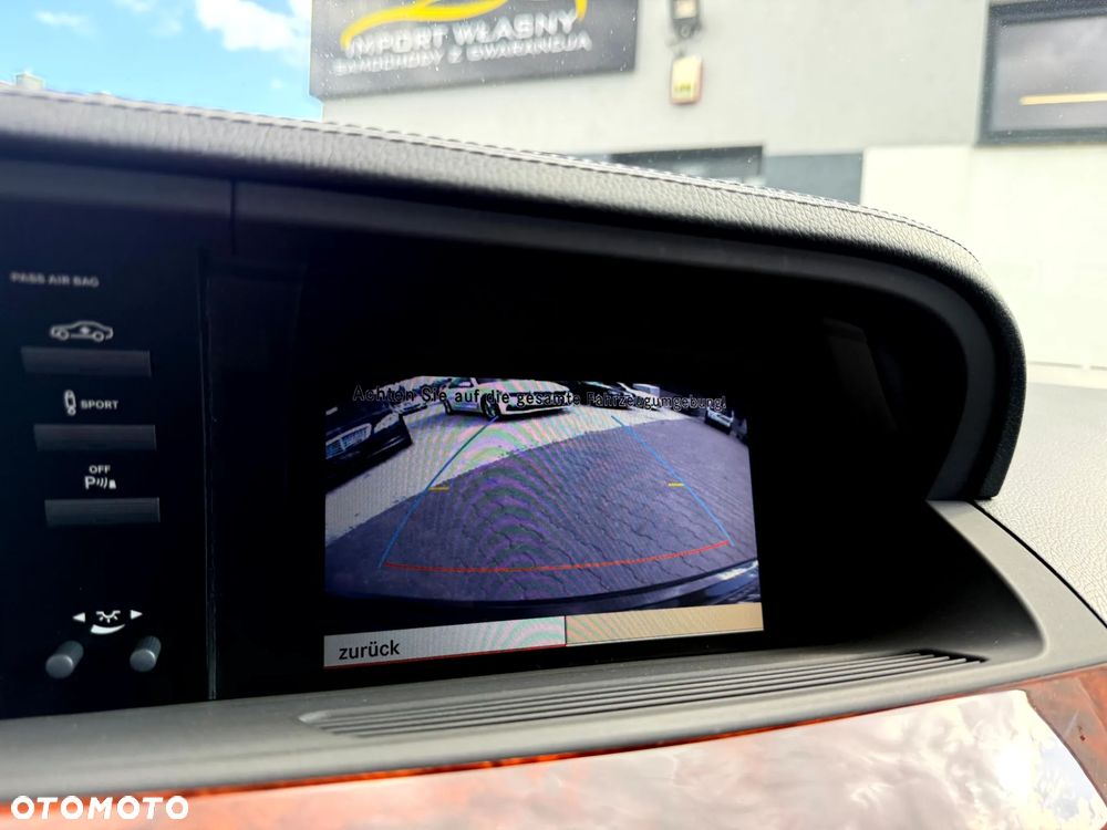 Mercedes-Benz Klasa S 500 4Matic 7G-TRONIC - 17