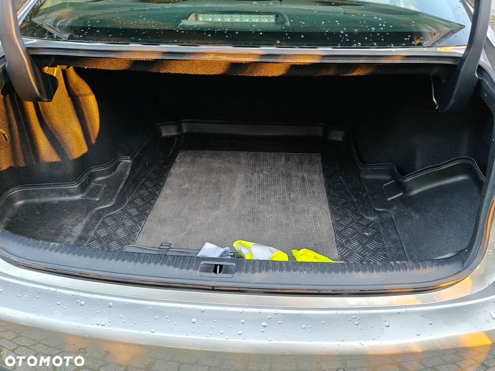 Lexus IS 200t / 300 Elegance - 12