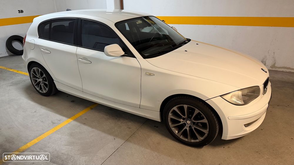 BMW 118 d Line Sport - 3