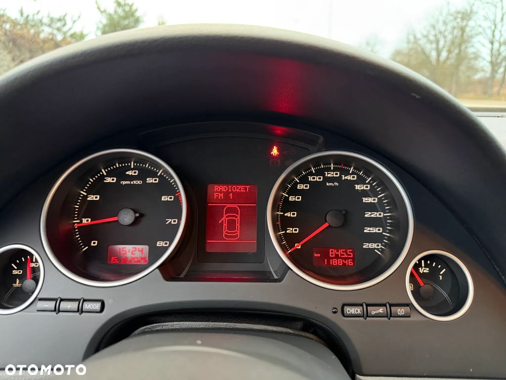 Seat Exeo 2.0 TFSI Sport - 28