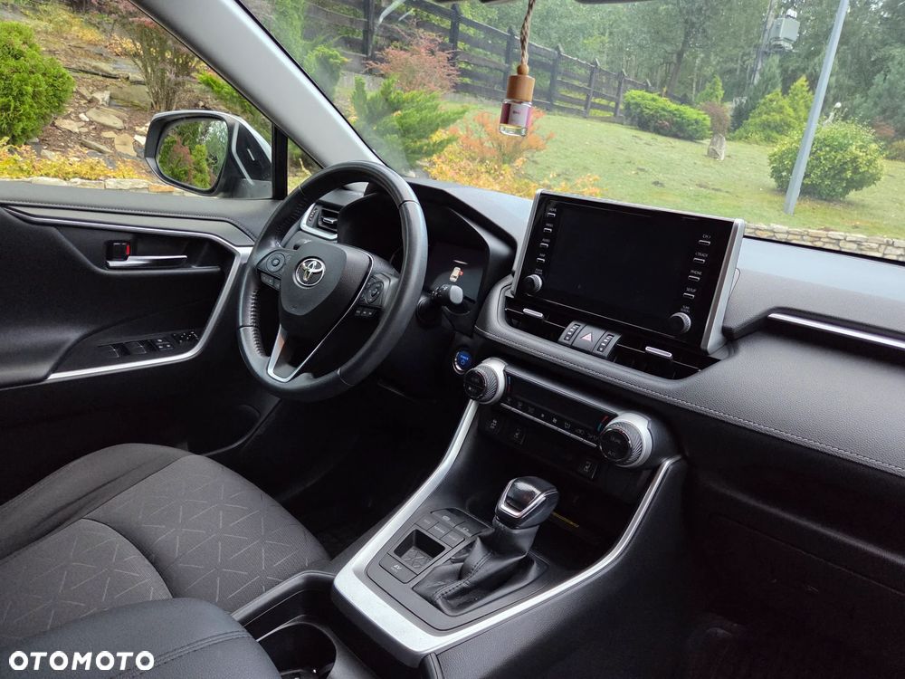 Toyota RAV4 2.5 Hybrid Selection 4x2 - 24