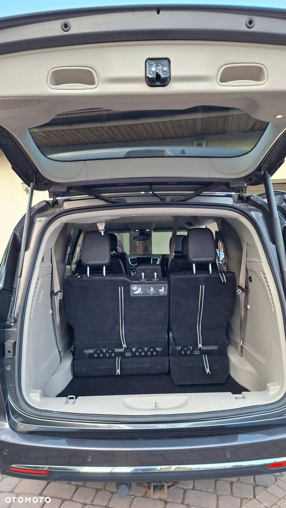 Chrysler Pacifica - 14
