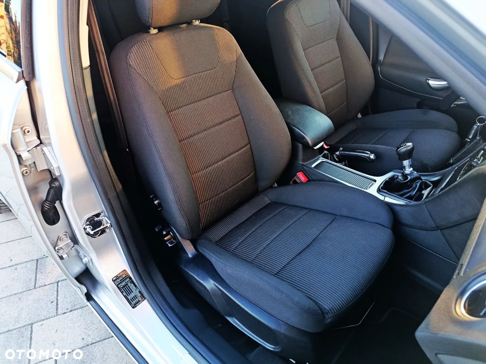 Ford Mondeo 2.0 TDCi Titanium X - 24