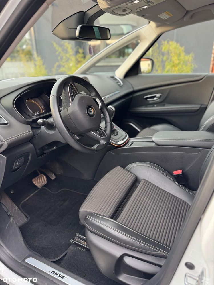 Renault Grand Scenic Gr 1.3 TCe Energy Bose EDC - 10