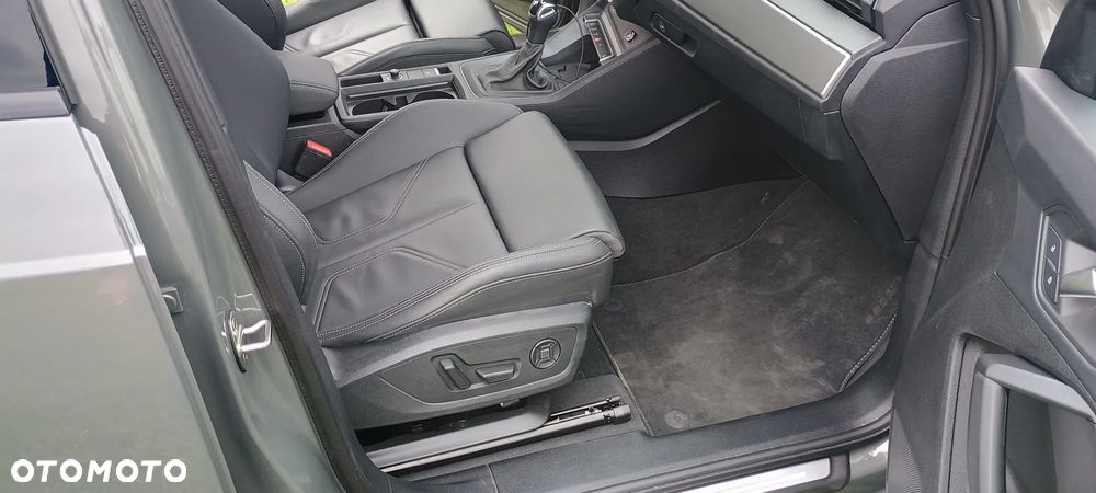 Audi Q3 45 TFSI Quattro S tronic S line - 33