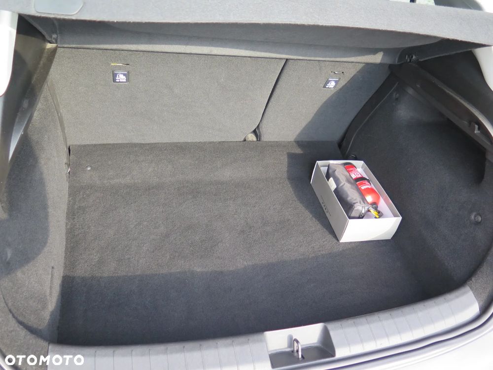 Fiat Tipo 1.3 MultiJet 16v Lounge - 33