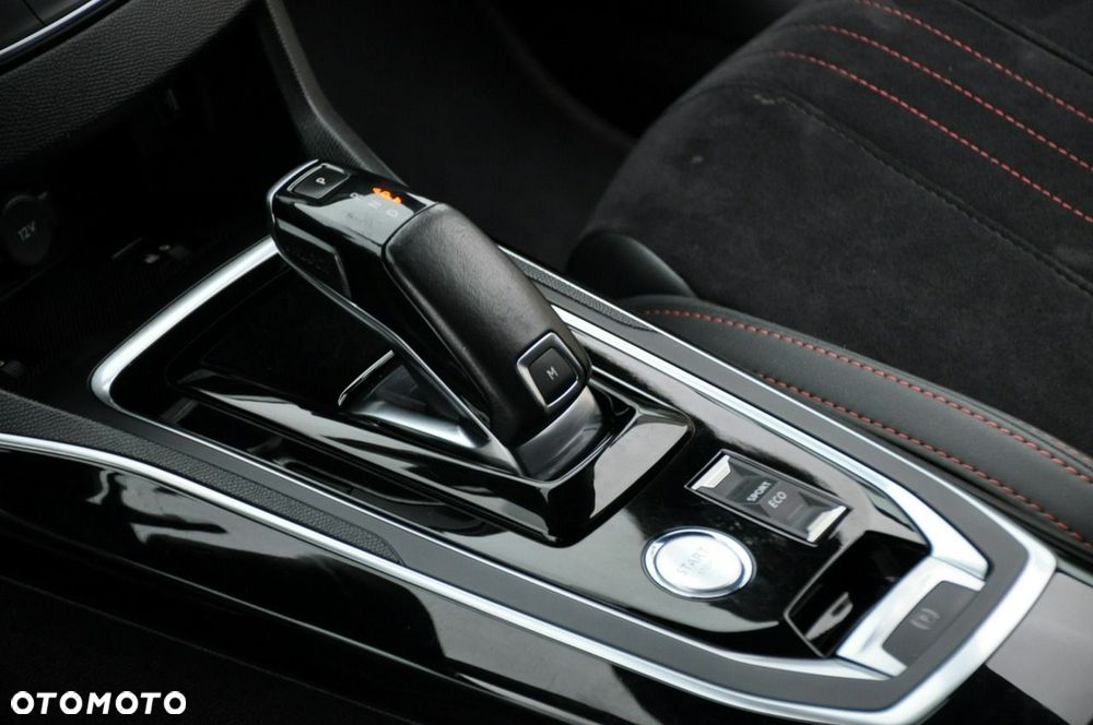 Peugeot 308 - 33