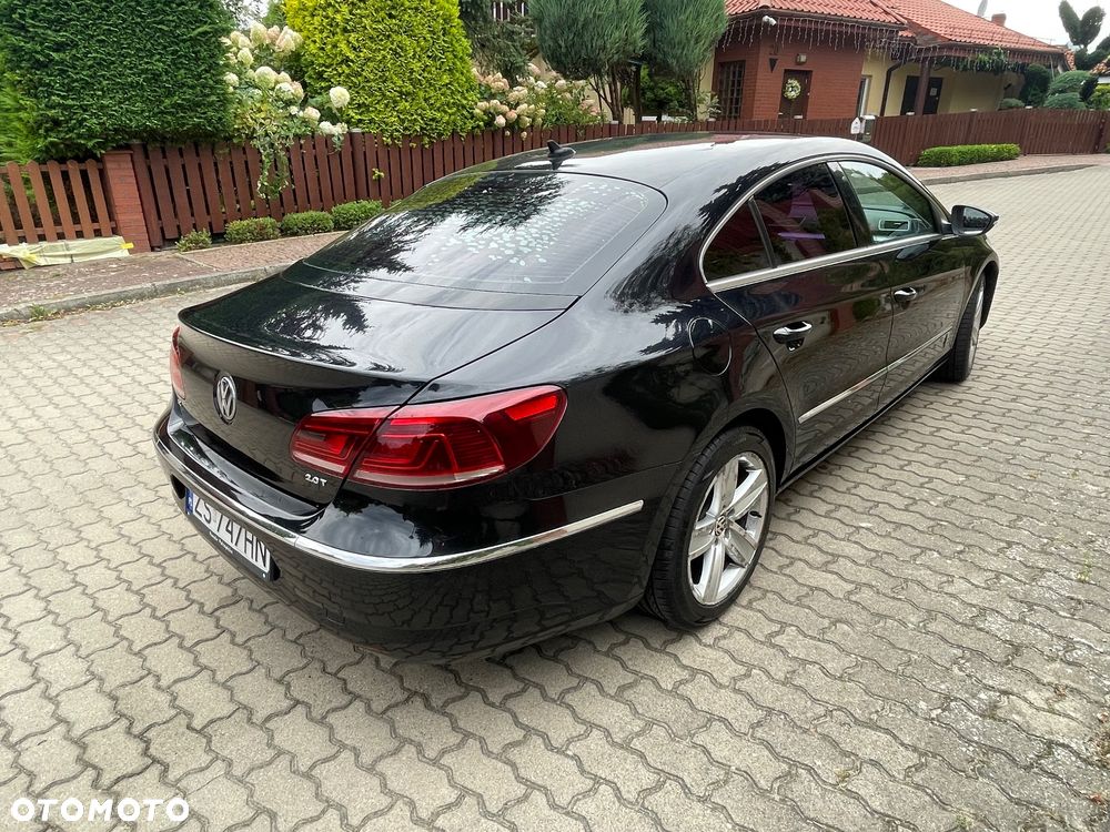 Volkswagen Passat - 10