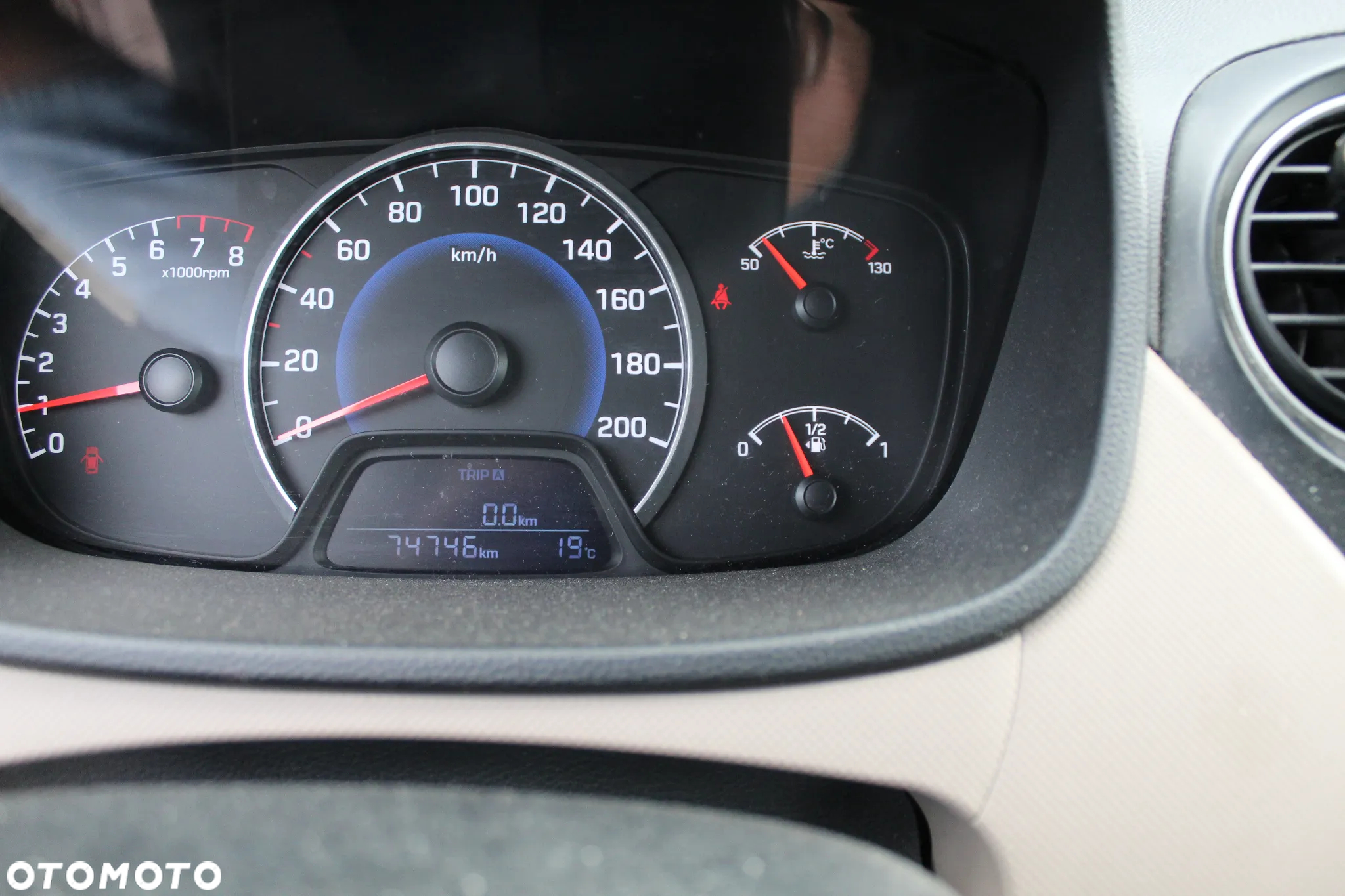 Hyundai i10 - 19