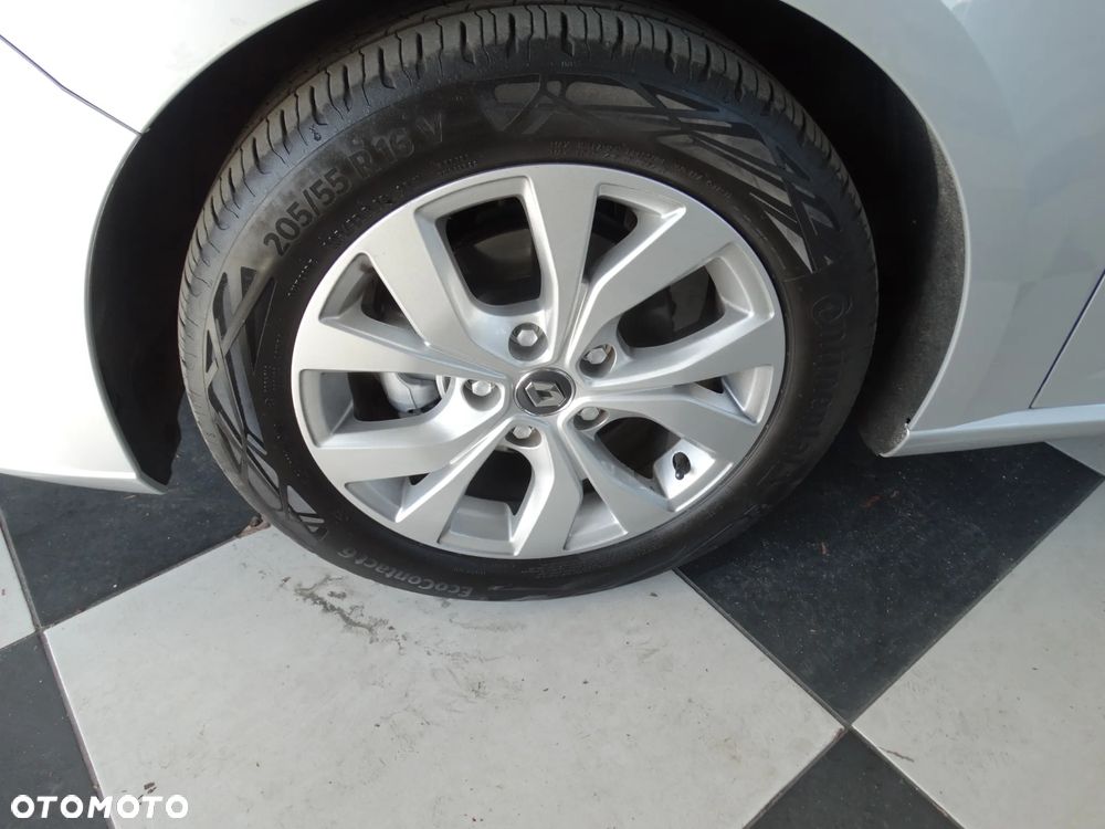 Renault Megane ENERGY TCe 100 INTENS - 22