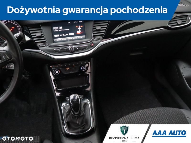 Opel Astra - 9