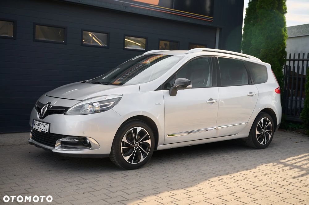 Renault Grand Scenic - 9