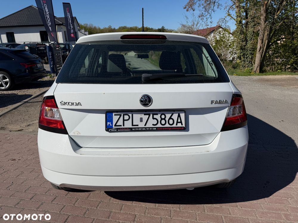 Skoda Fabia 1.2 TSI Ambition - 9