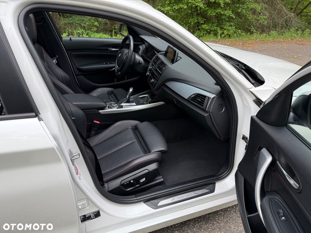 BMW Seria 1 120d xDrive Sport-Aut Sport Line - 27