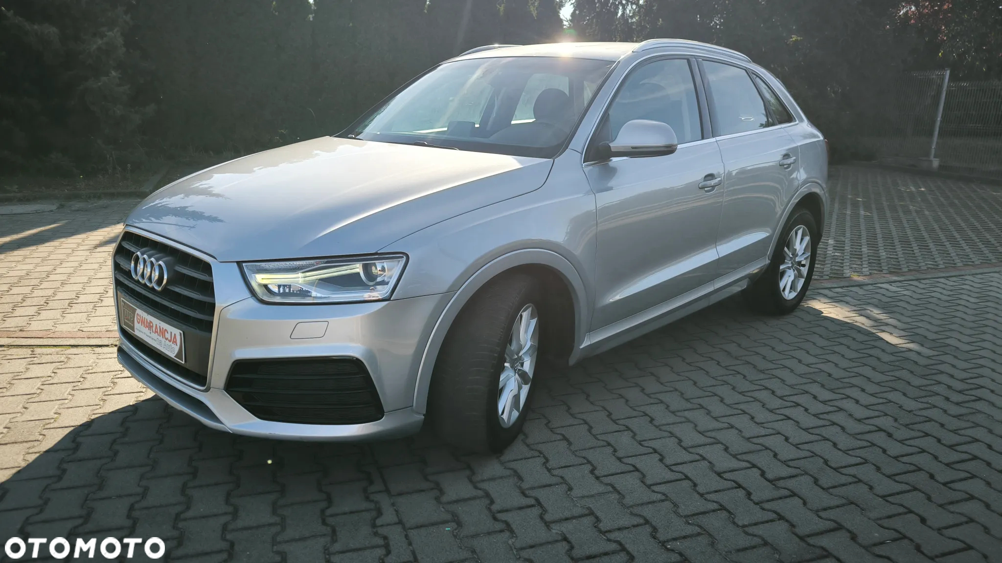 Audi Q3 2.0 TDI quattro S tronic design - 6