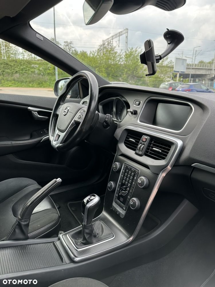 Volvo V40 T3 RDesign - 3