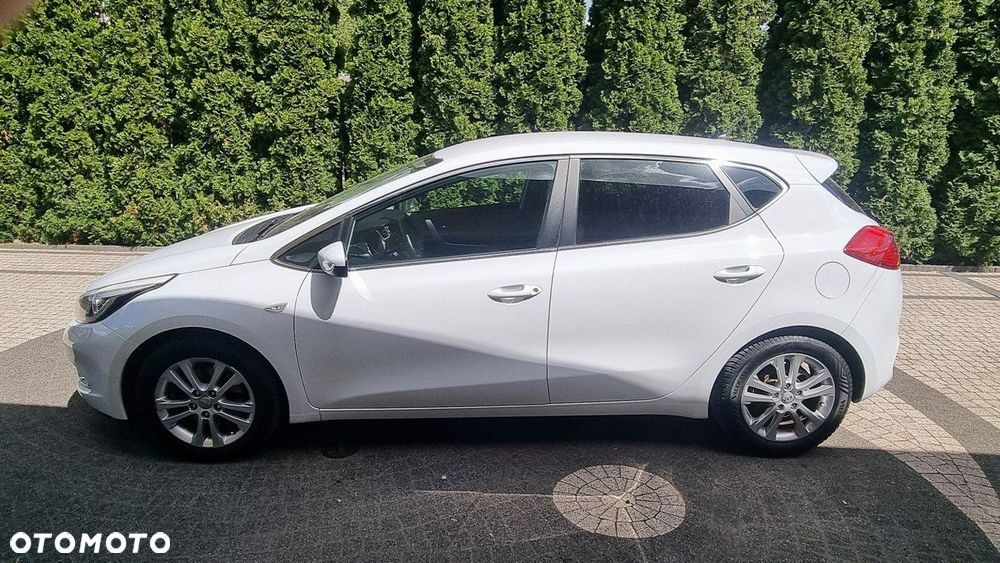 Kia Ceed - 3