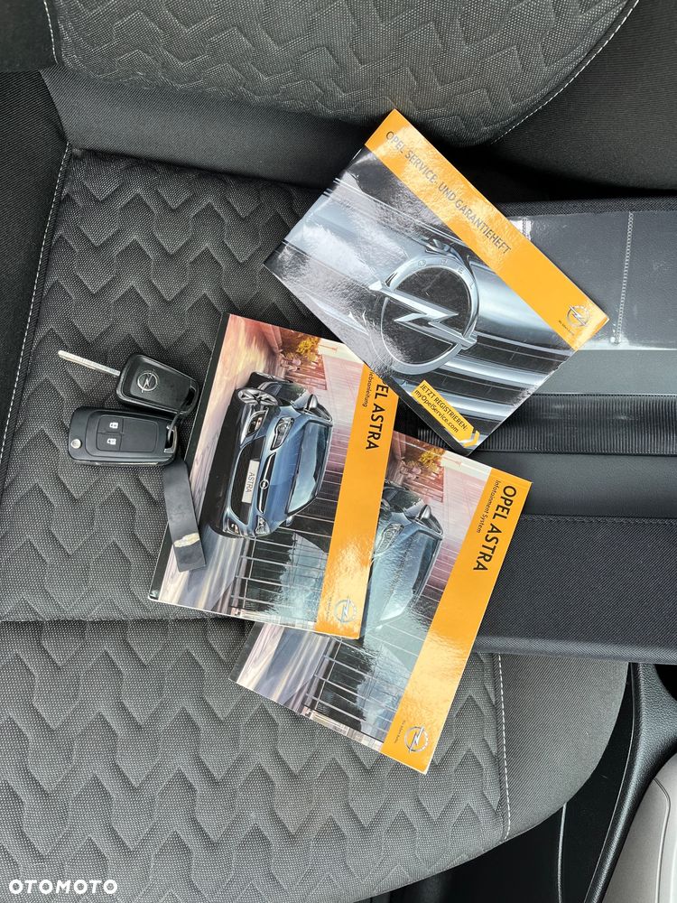 Opel Astra 1.7 CDTI DPF Active - 8